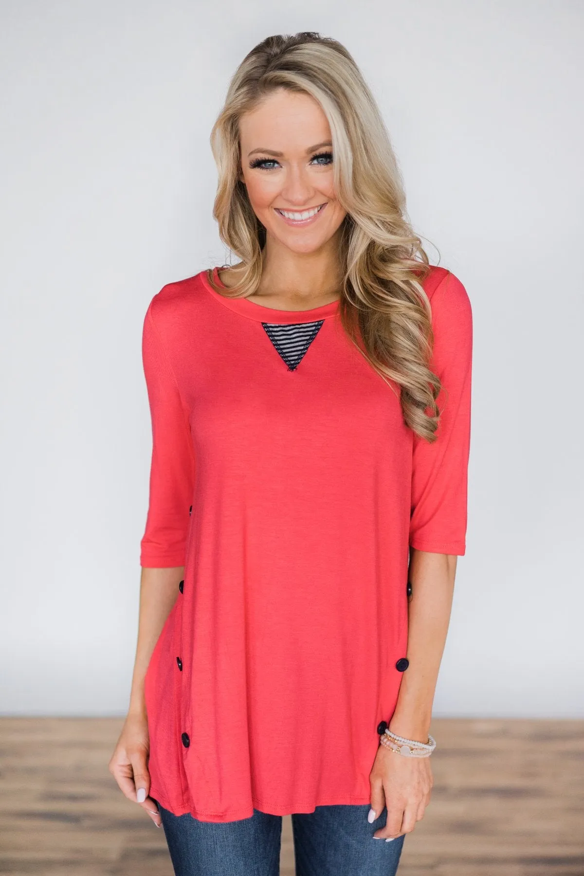 Simple Beauty Bright Punch Button Top