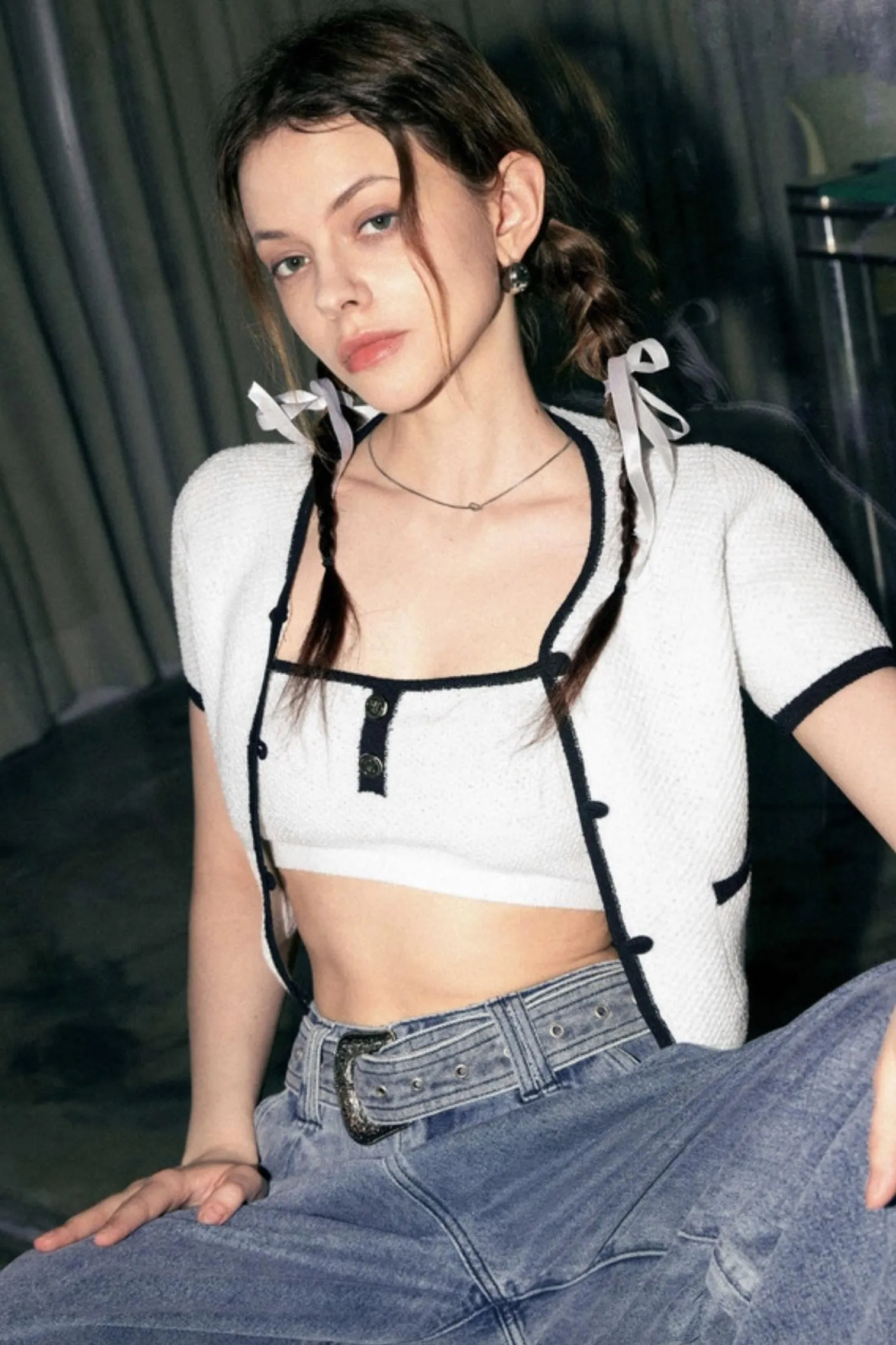 Simple Line Top