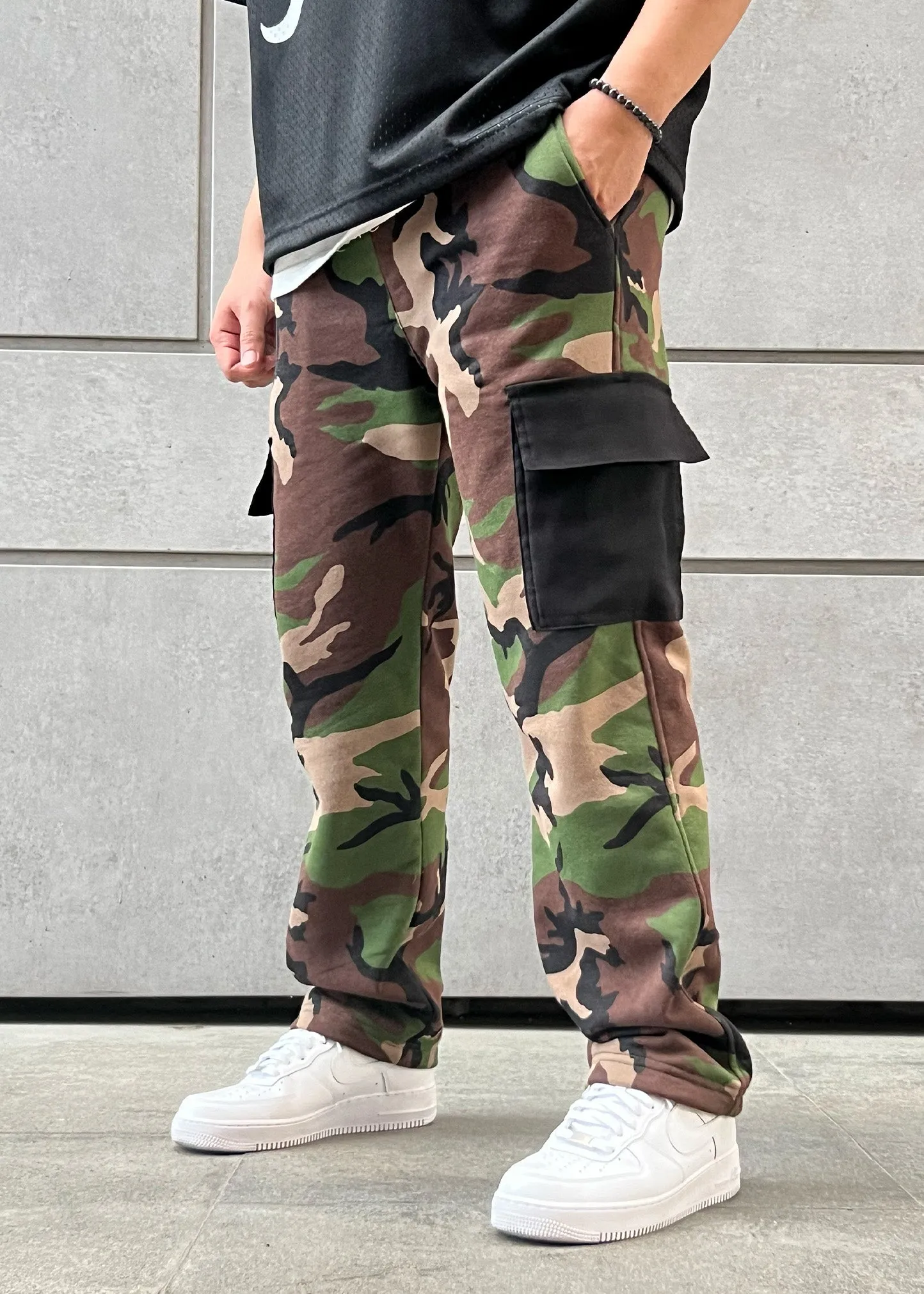 Straight Cut Cargo (Camo V2)