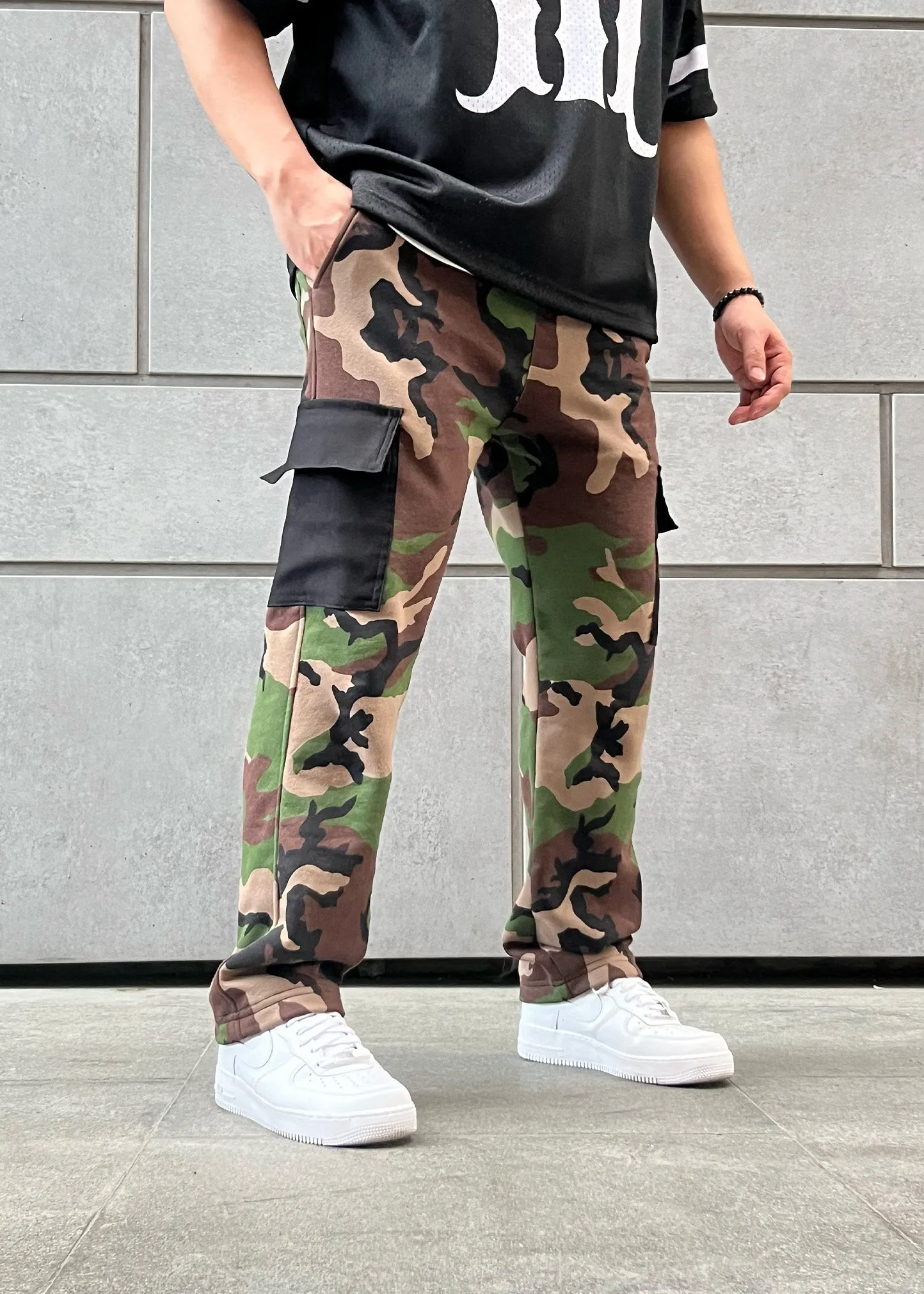 Straight Cut Cargo (Camo V2)