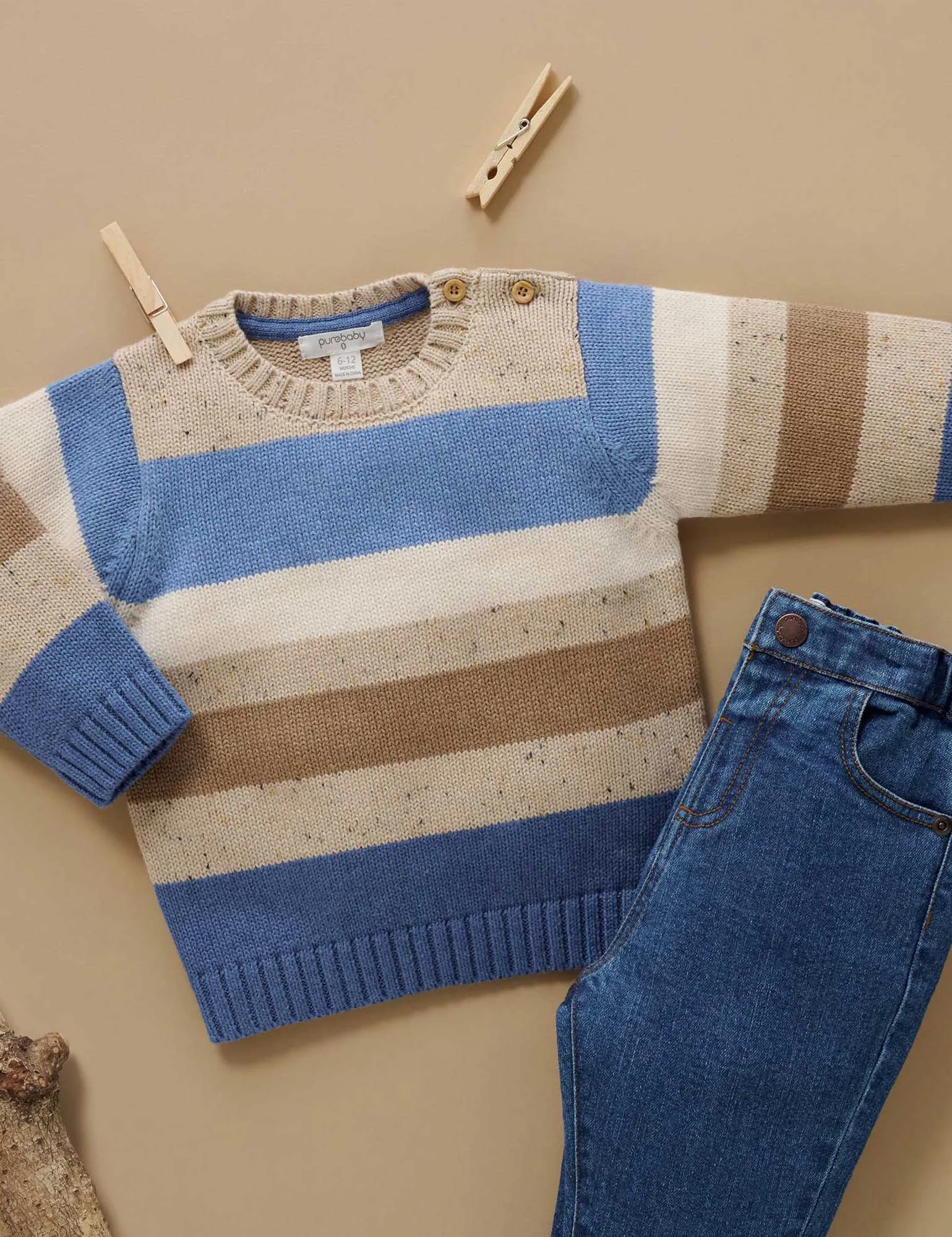 Straight Leg Jeans - Mid Denim