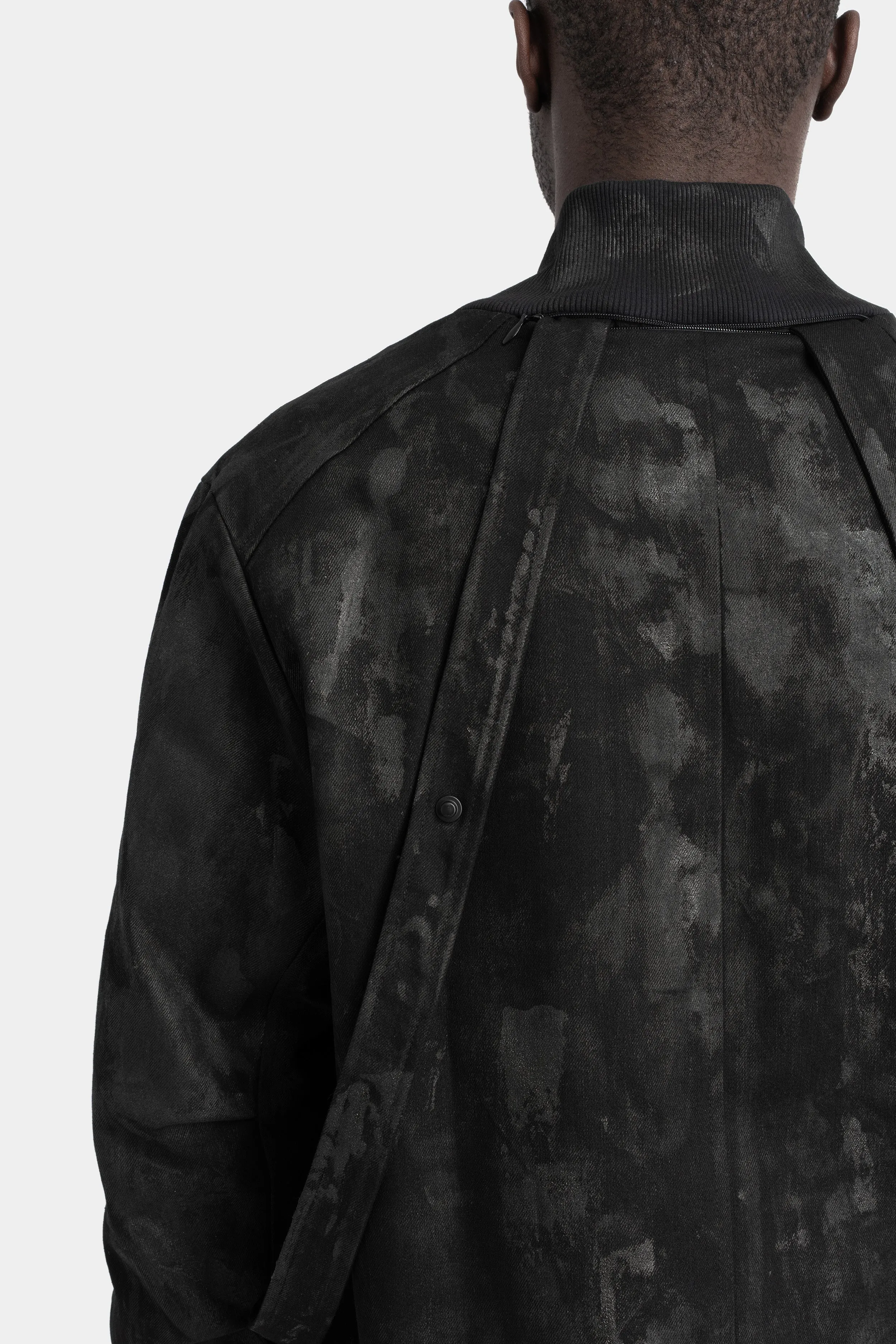 Tar coated patch pockets bomber jacket