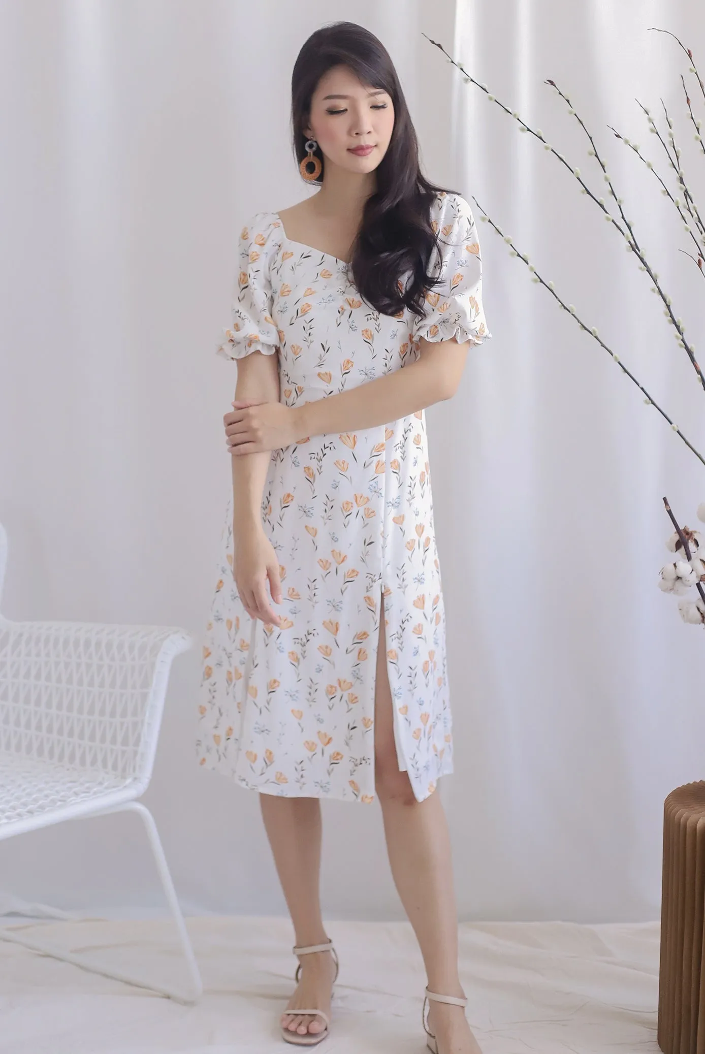 TDC Noelle Zip Slit Midi Dress In White Floral