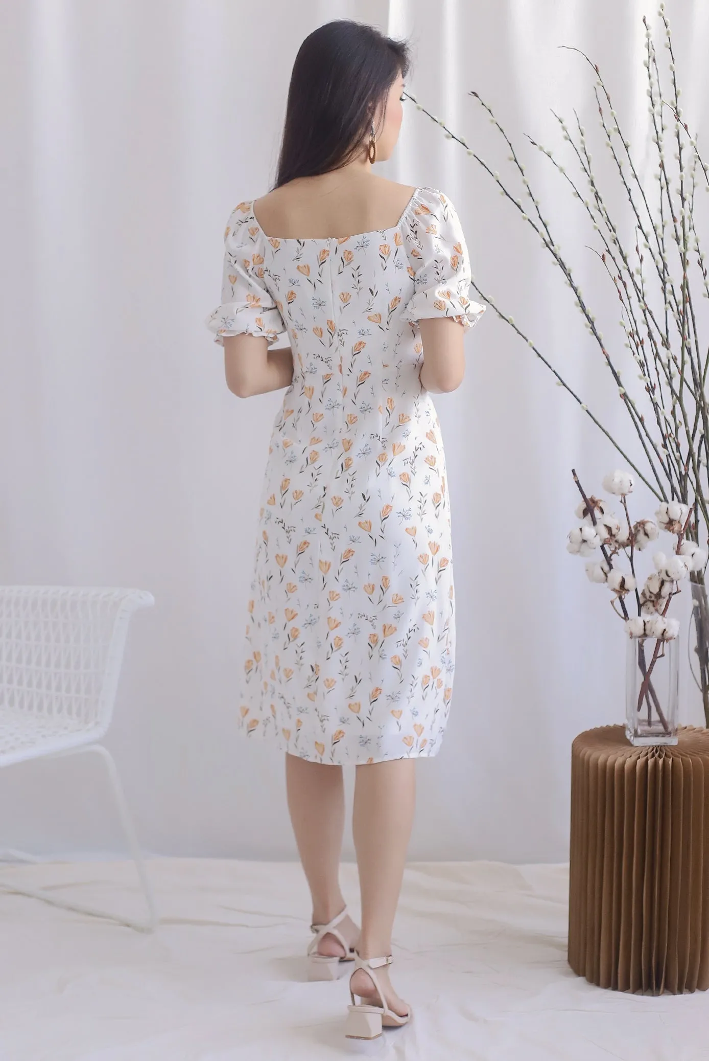 TDC Noelle Zip Slit Midi Dress In White Floral