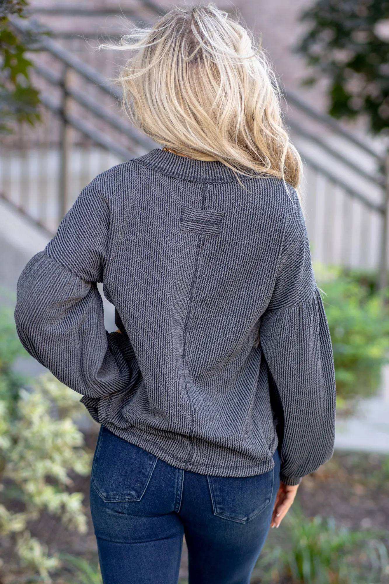 Two Tone Ribbed V-Neck Exposed Seam Top
