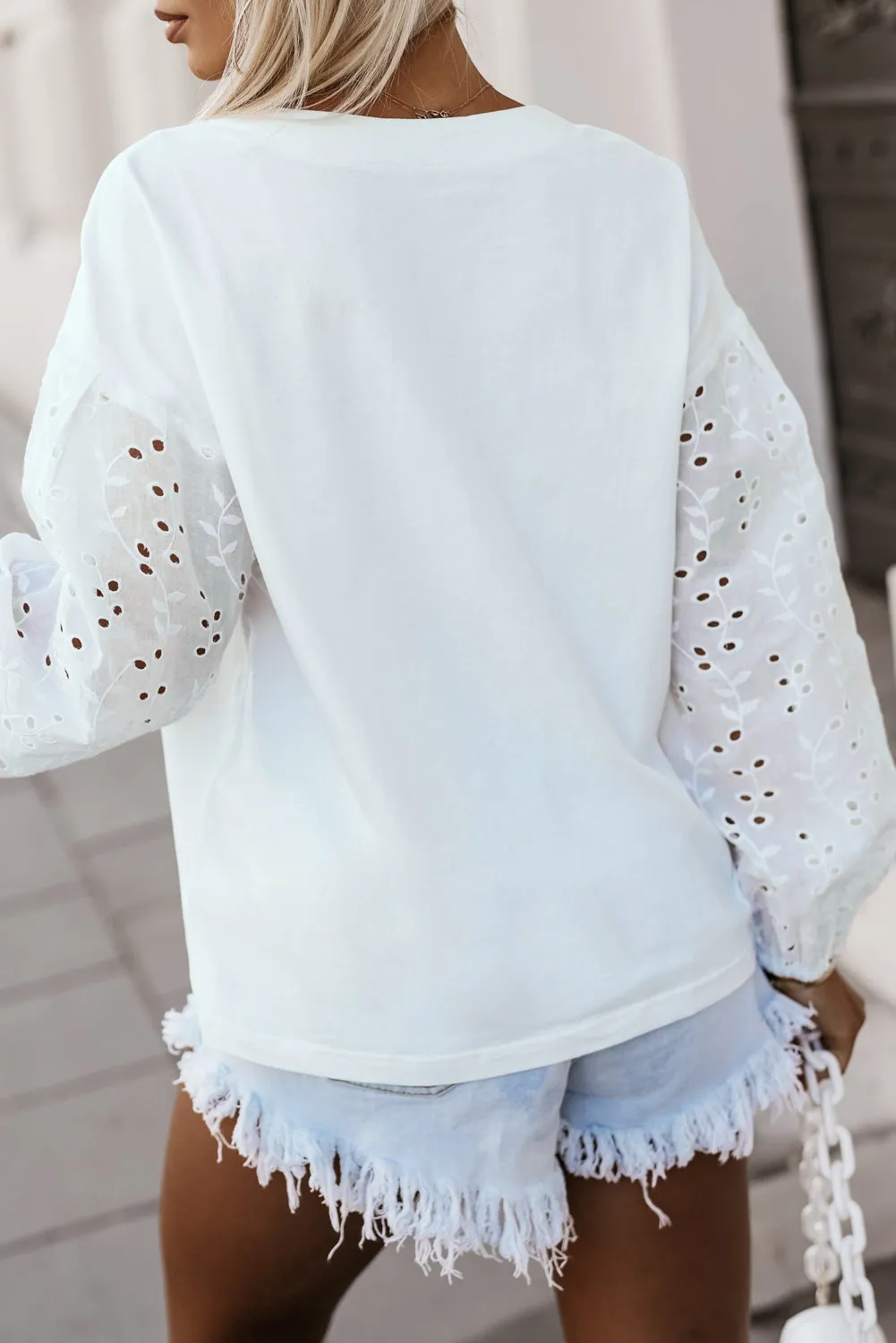 V-neck Embroidered Puff Sleeve Blouse
