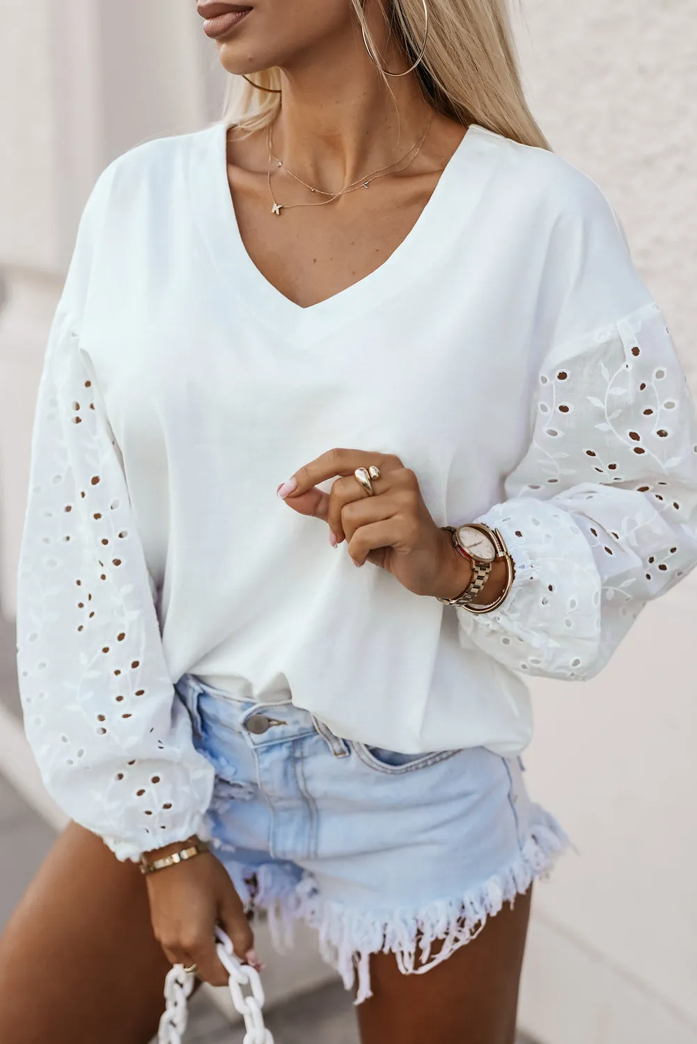 V-neck Embroidered Puff Sleeve Blouse