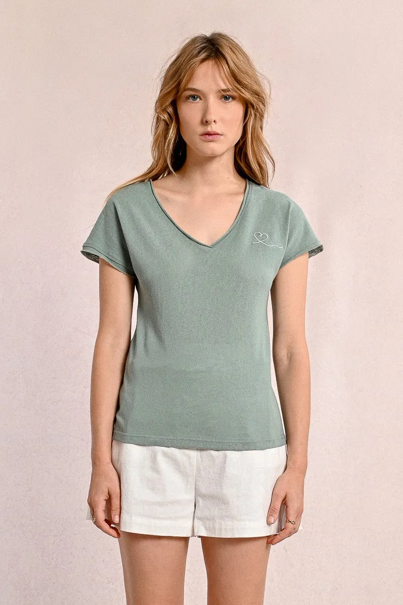 V-NECK T-SHIRT
