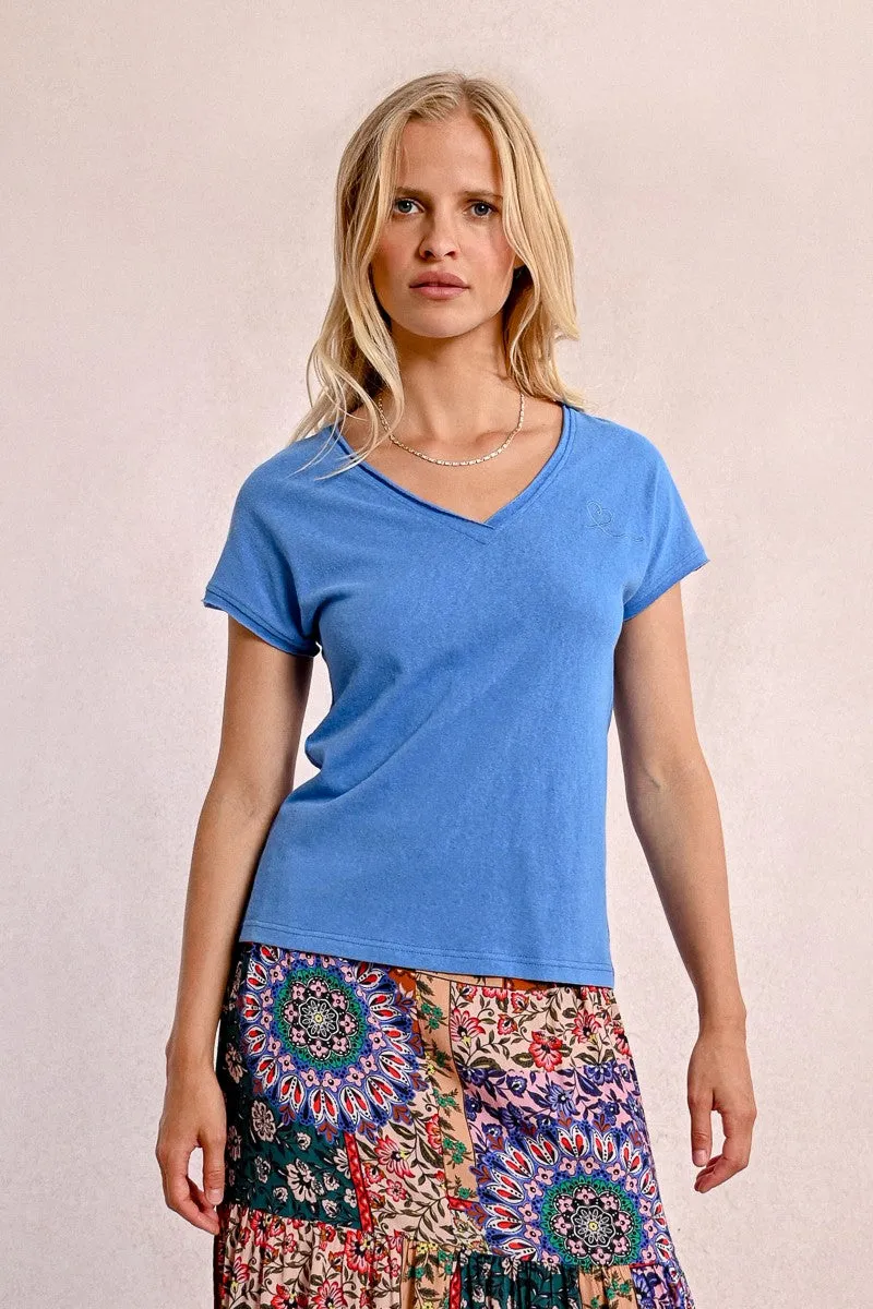 V-NECK T-SHIRT