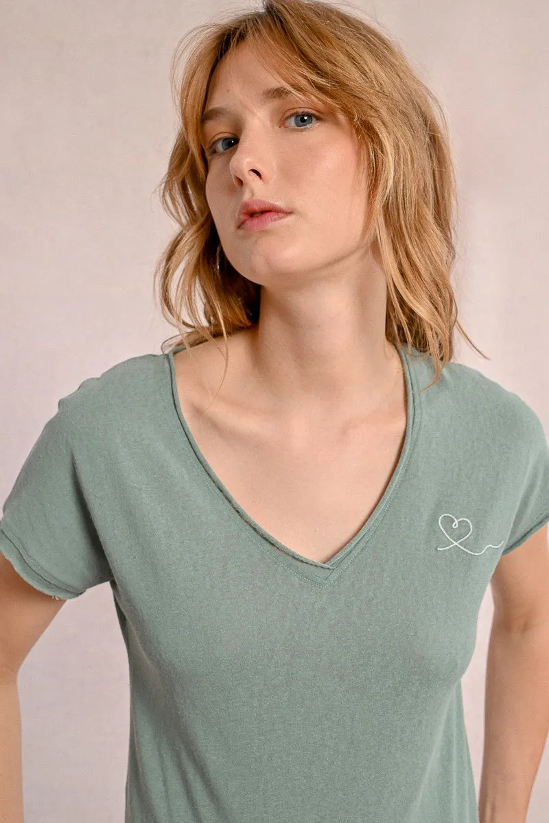 V-NECK T-SHIRT