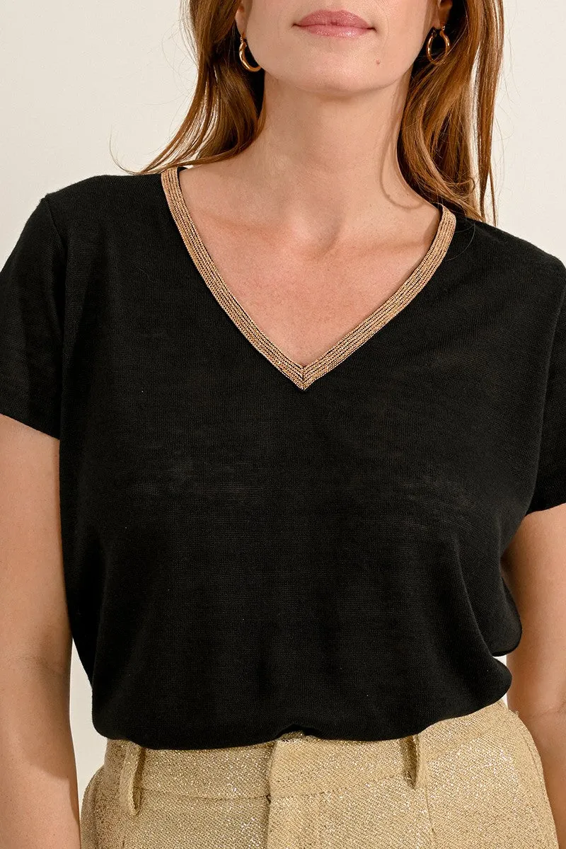 V-NECK TEE