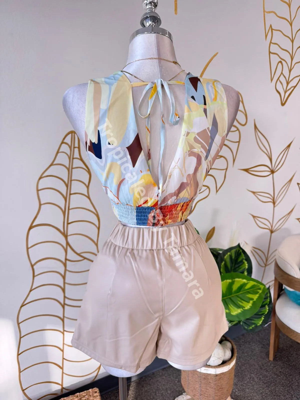 Vibrant Floral V-Neck Crop Top