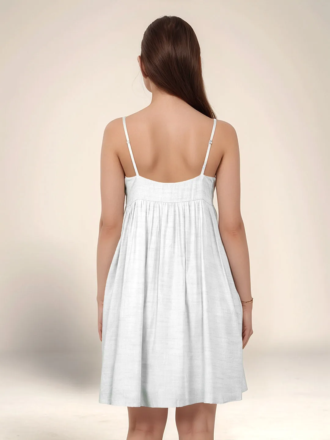 White Solid Sweetheart Neck Short Dress