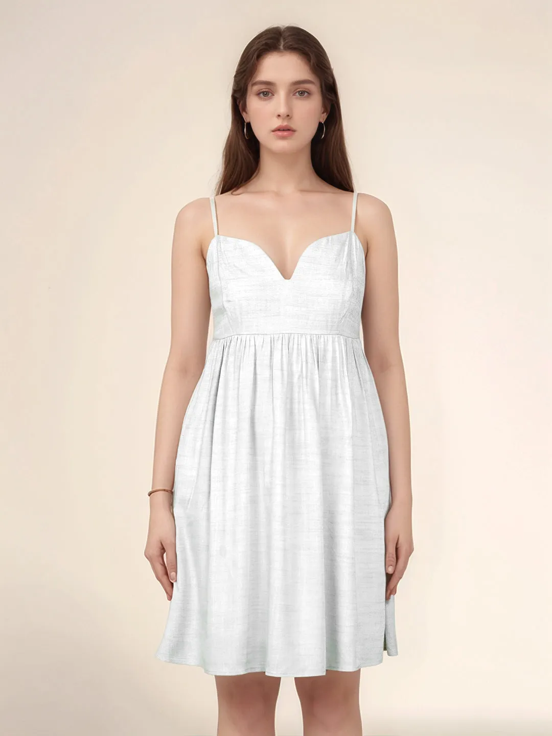 White Solid Sweetheart Neck Short Dress