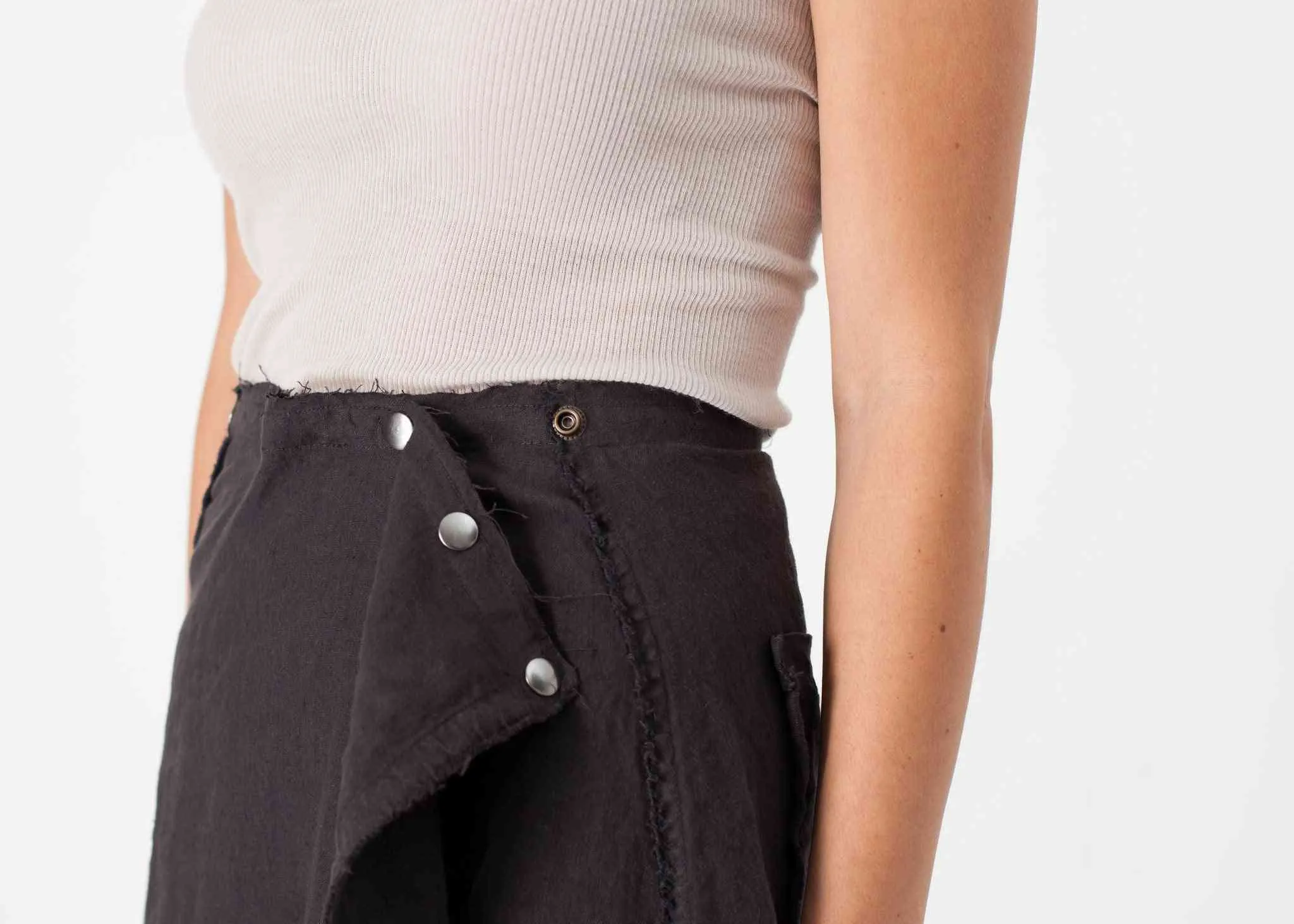 Wrap Snap Skirt in Black