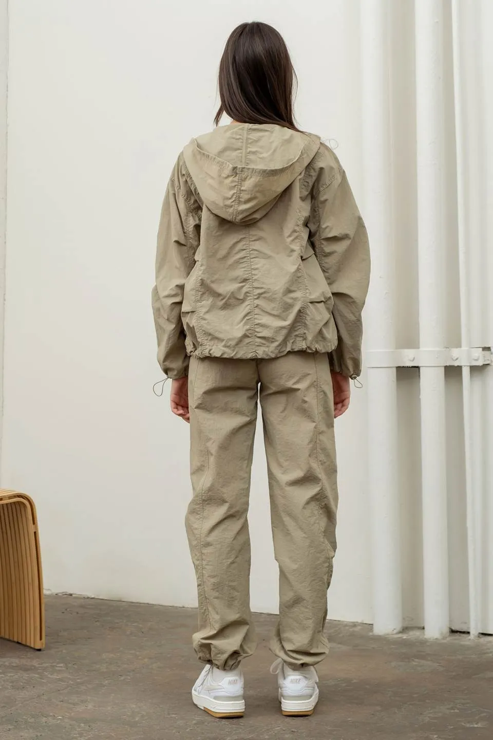 ZIP UP DRAWSTRING HOODED JACKET